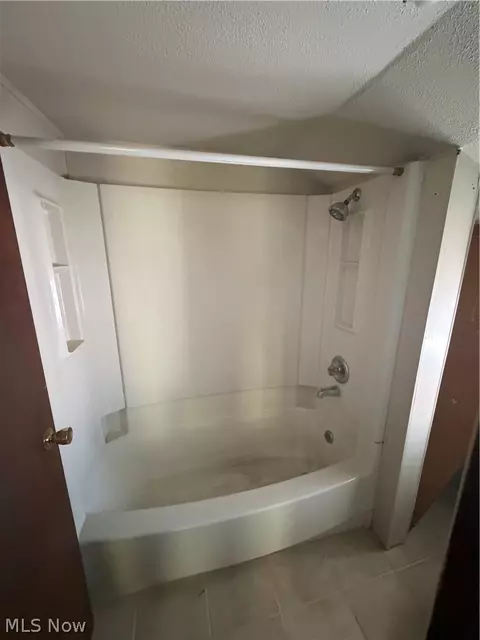 15 E 2nd St, Niles, OH 44446 photo 6