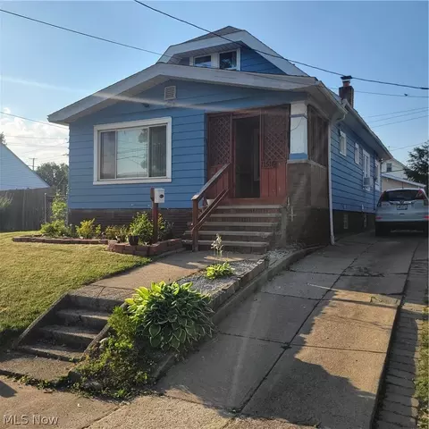 11516 Thrush Ave, Cleveland, OH 44111