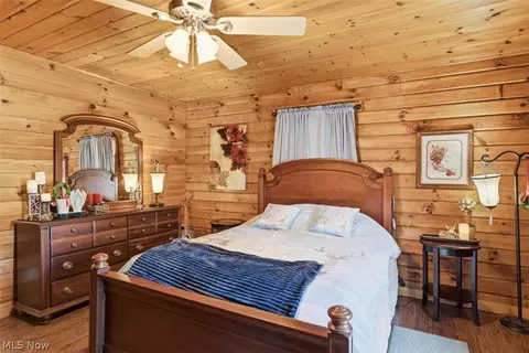 Bedroom - 5969 Walker Rd, Walker, WV 26180 photo 2 of 4
