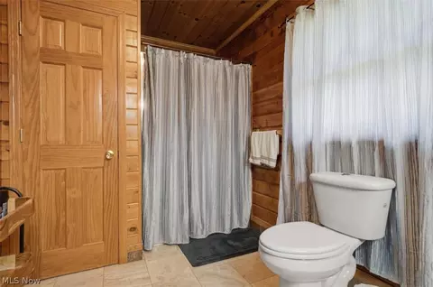 Bath - 5969 Walker Rd, Walker, WV 26180 photo 3 of 3