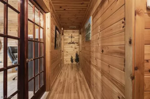 Entry Way - 5969 Walker Rd, Walker, WV 26180 photo 3 of 4