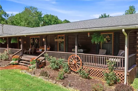 Exterior - 5969 Walker Rd, Walker, WV 26180 photo 1 of 10