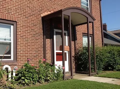 Exterior - 320 Korman Ave NE, Massillon, OH 44646 photo 2 of 4