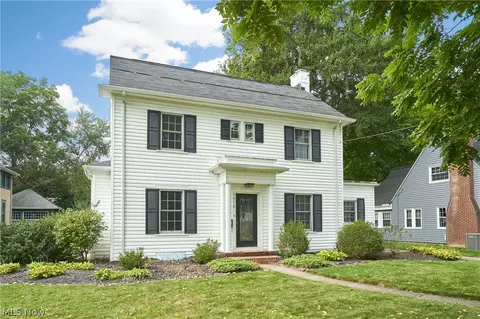 1576 W Exchange St, Akron, OH 44313