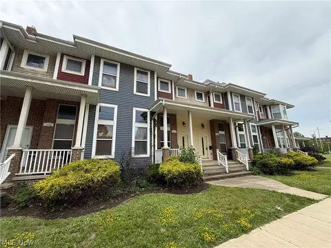 1454 E 105th St, Cleveland, OH 44106