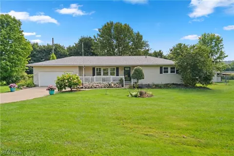 10461 Fort Laurens Rd NW, Bolivar, OH 44612