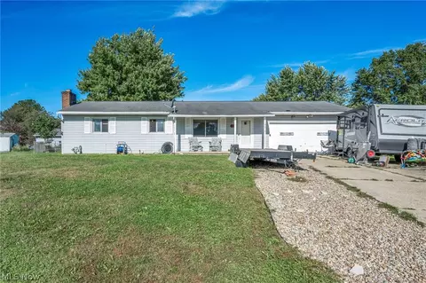 751 Ries Cir NW, Canal Fulton, OH 44614