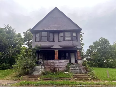1876 Penrose Ave, East Cleveland, OH 44112