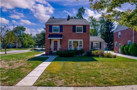 5204 Haverford Dr, Lyndhurst, OH 44124