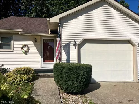 638 Cobblestone Ct, Wooster, OH 44691