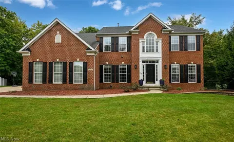 10204 Autumn Cir, Streetsboro, OH 44241