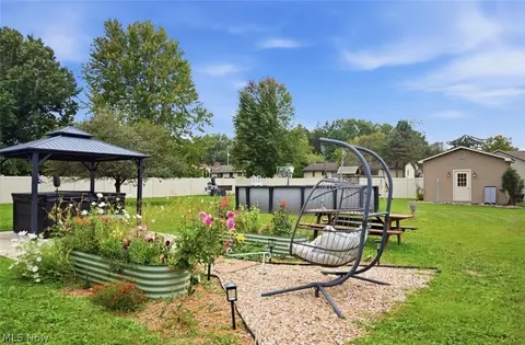 Exterior - 5652 Bonnell Dr, Boardman, OH 44512 photo 6 of 8