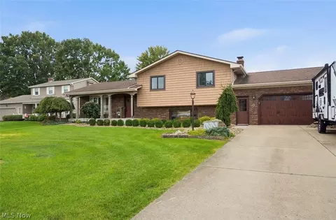 Exterior - 5652 Bonnell Dr, Boardman, OH 44512 photo 2 of 8