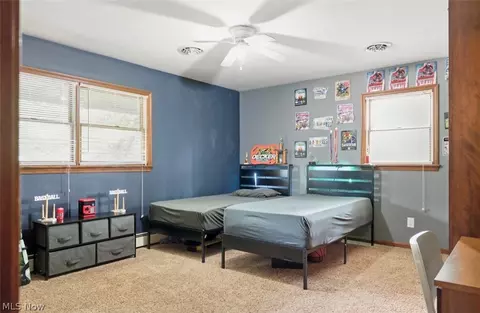 Bedroom - 715 Oakridge Dr, Boardman, OH 44512 photo 3 of 3