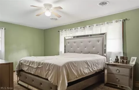 Bedroom - 715 Oakridge Dr, Boardman, OH 44512 photo 1 of 3