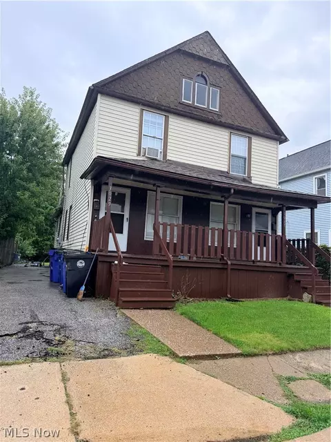 3029-3031 W 104th St, Cleveland, OH 44111