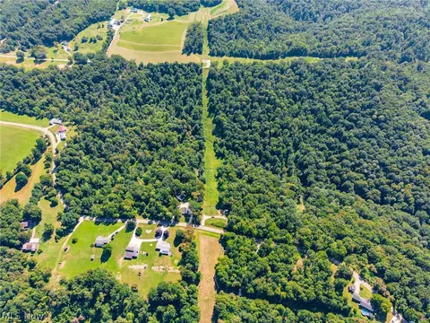 Kings Ridge Road, Newcomerstown, OH 43832