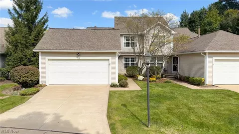 340 Blair Cir, Aurora, OH 44202