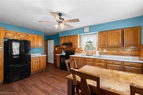 Entry Way - 84 Devore St, Adena, OH 43901 photo 1 of 3