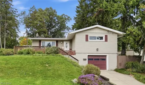 276 Stevenson Ave, Akron, OH 44312