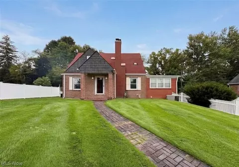 65240 Hillview Ave, Bellaire, OH 43906