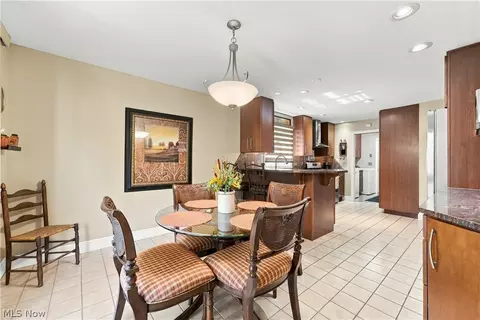 Dining - 7866 Walnut St #B, Boardman, OH 44512 photo 3 of 4