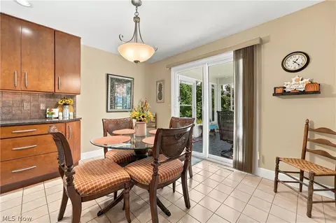 Dining - 7866 Walnut St #B, Boardman, OH 44512 photo 1 of 4