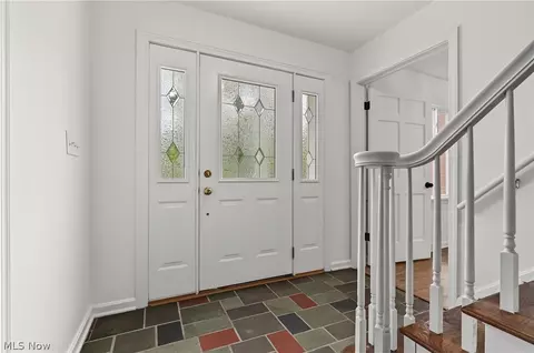 Entry Way - 6785 Tanglewood Dr, Boardman, OH 44512 photo 1 of 3