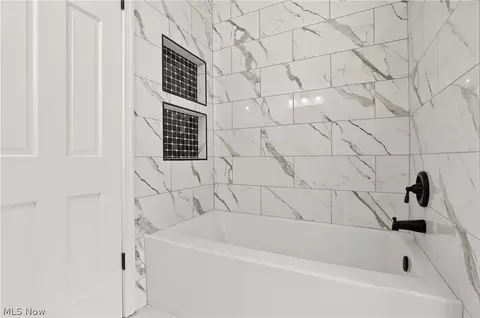Bath - 6785 Tanglewood Dr, Boardman, OH 44512 photo 5 of 5