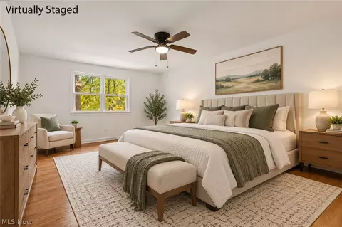 Bedroom - 6785 Tanglewood Dr, Boardman, OH 44512 photo 2 of 8