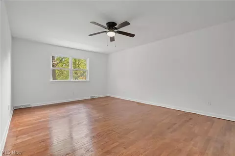Living - 6785 Tanglewood Dr, Boardman, OH 44512 photo 8 of 8
