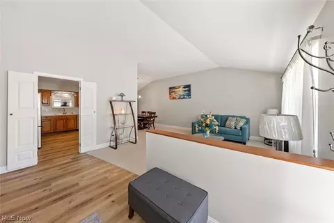 Entry Way - 111 Edgefield Dr, Elyria, OH 44035 photo 1 of 2