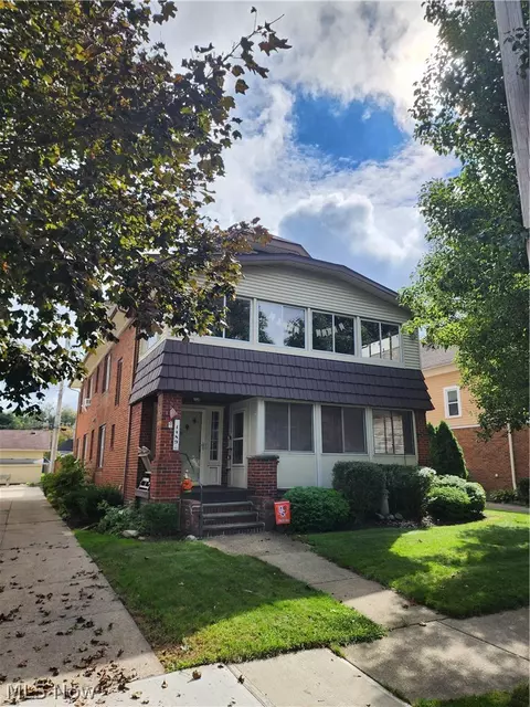 1489 Prospect Ave, Rocky River, OH 44116