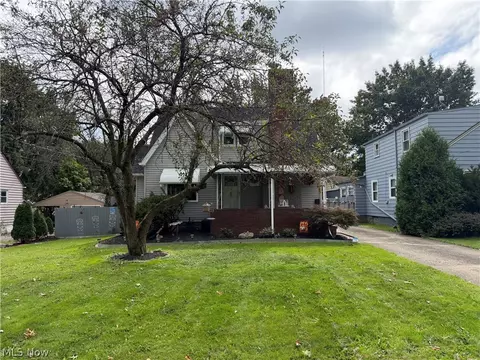 707 Cambridge Ave, Youngstown, OH 44502
