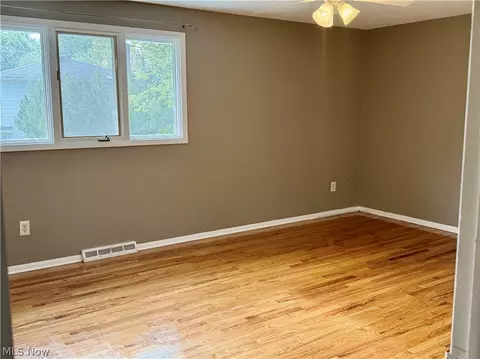 Bedroom - 7052 Fox Hill Dr, Solon, OH 44139 photo 1 of 3