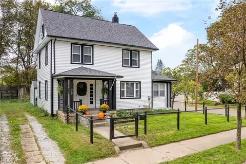 958 W Exchange St, Akron, OH 44302