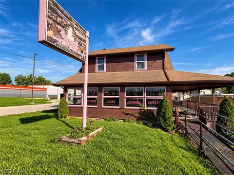 5416 Mahoning Ave, Austintown, OH 44515