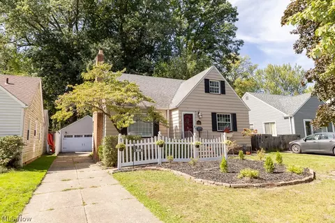 3888 W 227th St, Fairview Park, OH 44126