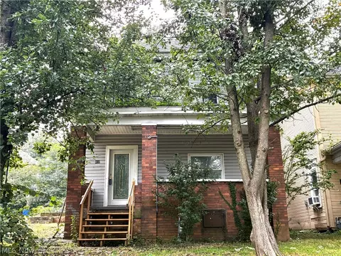 410 Blakeley, East Liverpool, OH 43920