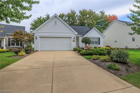12168 Nutmeg Ct, North Royalton, OH 44133