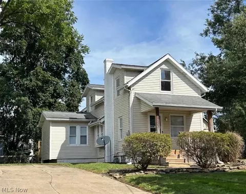 1233 Florida Ave, Akron, OH 44314