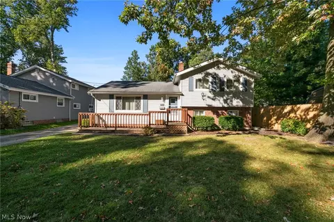 1598 Luanna Dr, Eastlake, OH 44095