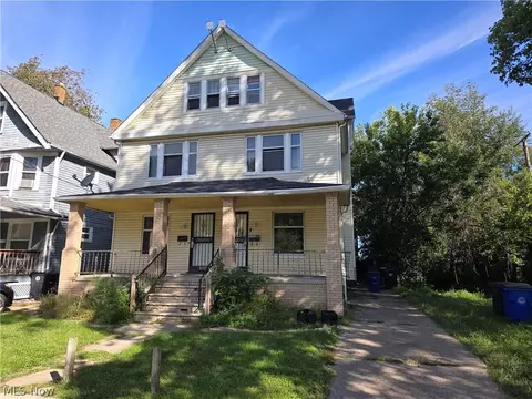 10007 North Blvd, Cleveland, OH 44108