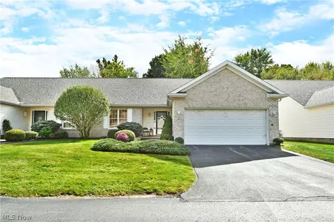 9278 Woodworth Rd #1401, North Lima, OH 44452
