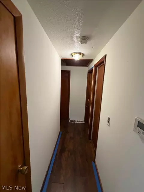 2425 Reeves Ave, Lorain, OH 44052 photo 4
