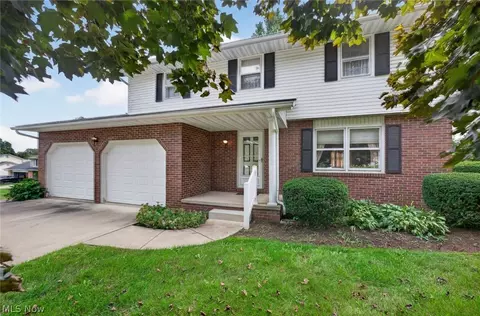 3305 Banyan St NW, Massillon, OH 44646