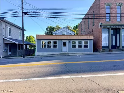 9 E Main St, Hayesville, OH 44838