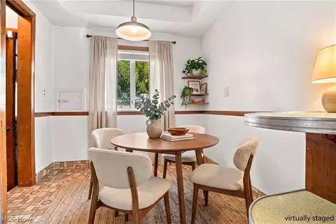 Dining - 819 E 261st St, Euclid, OH 44132 photo 1 of 1