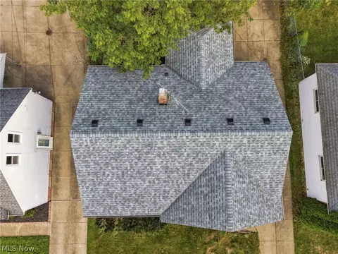 View/Area - 819 E 261st St, Euclid, OH 44132 photo 3 of 8