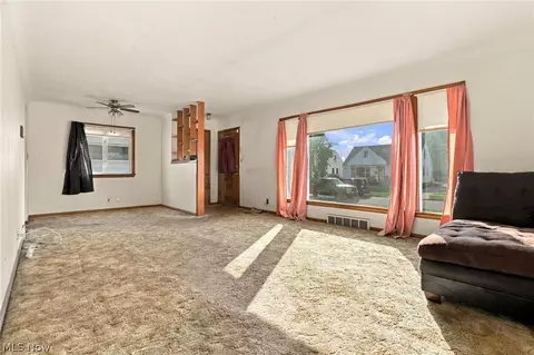 Living - 819 E 261st St, Euclid, OH 44132 photo 5 of 5